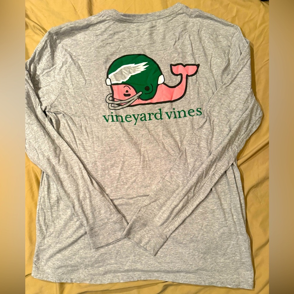 Vineyard Vines Philadelphia Eagles long sleeve grey shirt size xl.